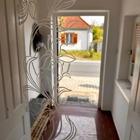Apartman Ferienwohnung Anna *